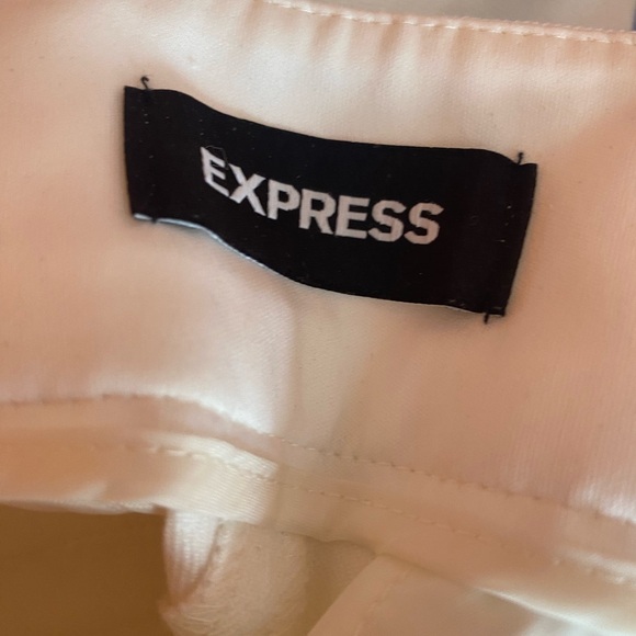 Express White Linen Blend High Rise Shorts - Picture 4 of 6